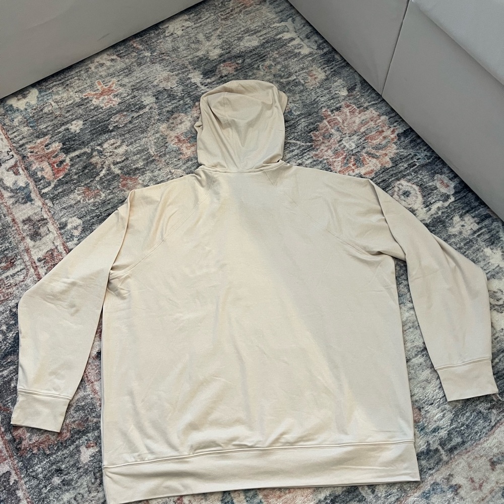 Vuori Halo Oversized Hoodie | Womens | Cream - Picture 5 of 5